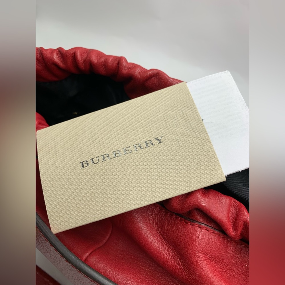 Burberry Bag - Picture 7 of 12